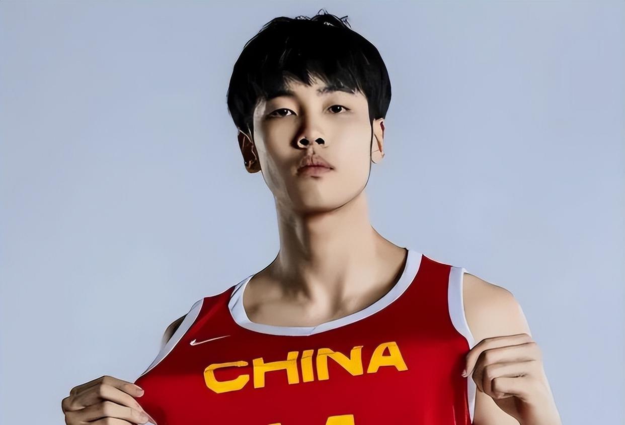关于国青篮球思维与世界接轨曲绍斌是青训优秀教练的信息