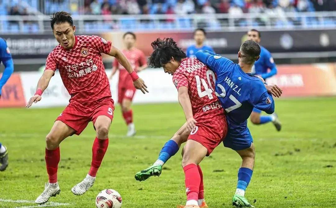 3破纪录狂揽16万观众！中超中甲同夜刷新纪录，辽宁一夜贡献10万
