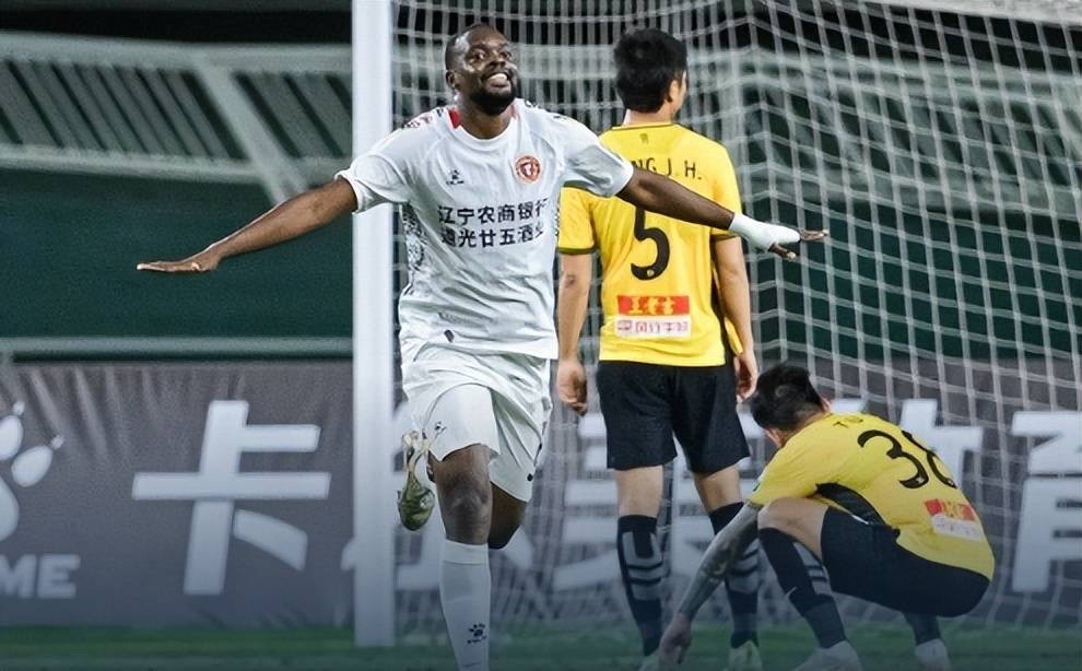 关于辽宁铁人4-2重庆铜梁稳居榜首，广州豹刹车，延边龙的信息